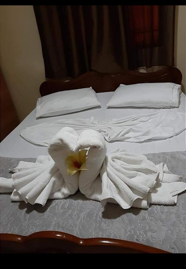 Dafina Hotel Тирана Экстерьер фото