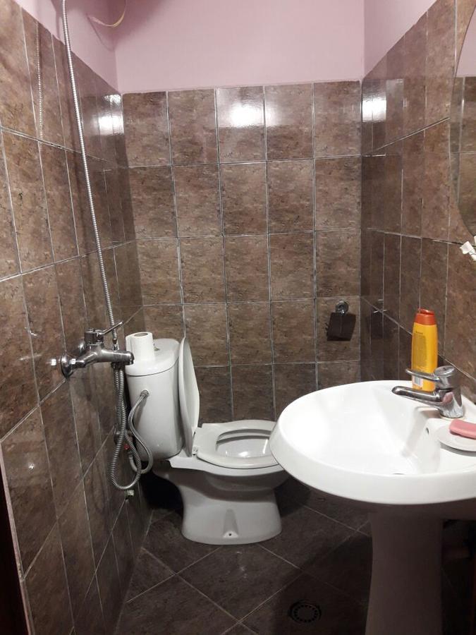 Dafina Hotel Тирана Экстерьер фото